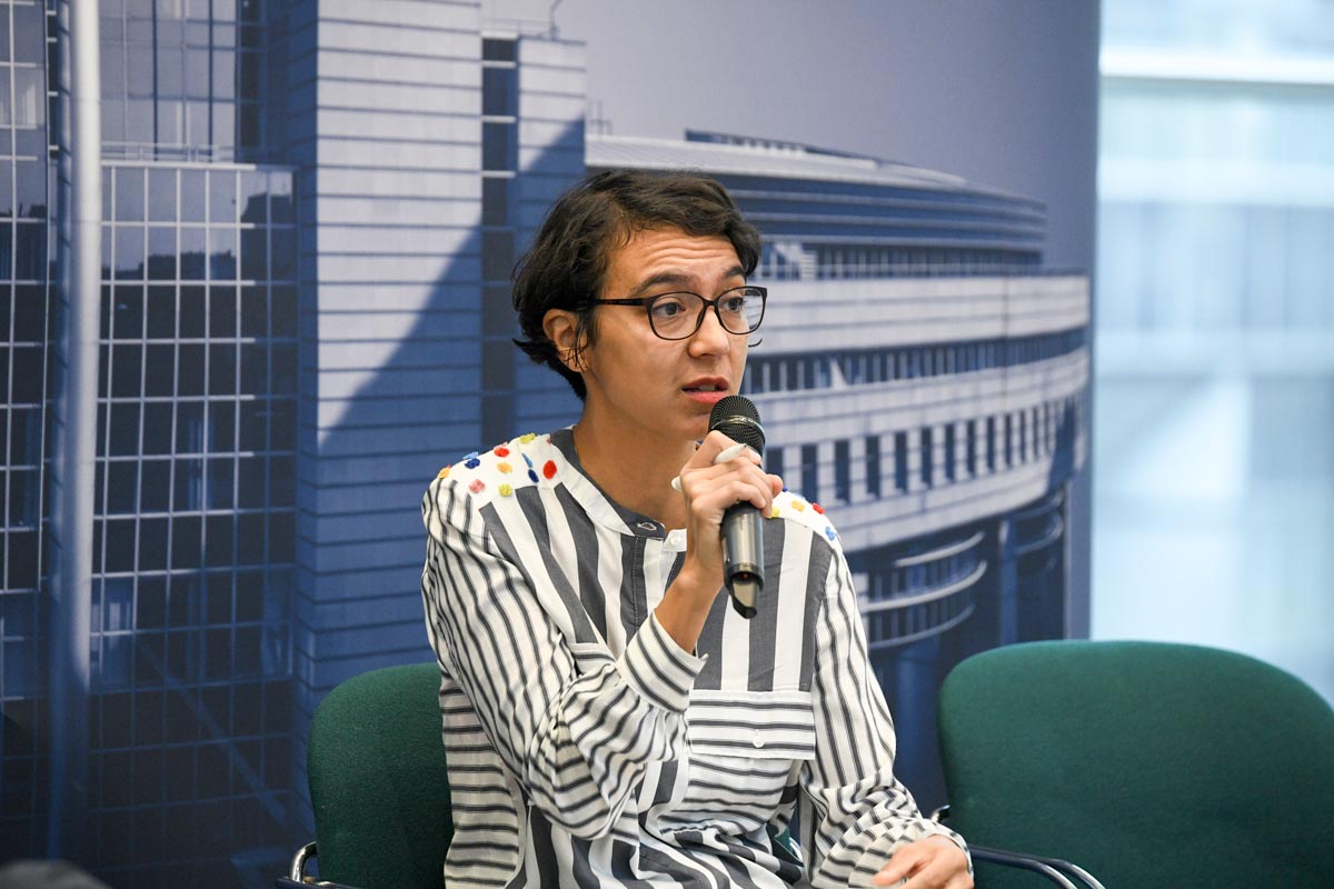 Tania Rabesandratana speaking: Tackling disinformation and misinformation in Science