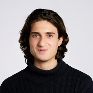 Laurence Vardaxoglou profil