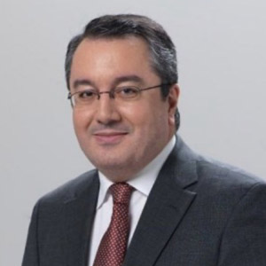 Elias Mossialos ESMH scientist