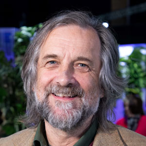 Stuart Haszeldine profile